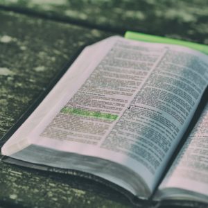 Faut-il lire la Bible, la méditer ou l’étudier ?